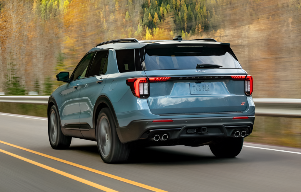 Ford Explorer Hybrid 2026