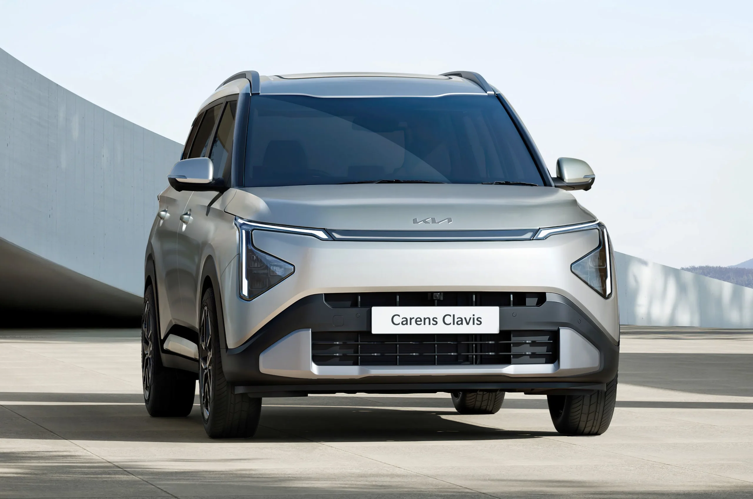 Kia Carens Clavis 2026: A Stunning Blend of Comfort, Style, and Smart Innovation,