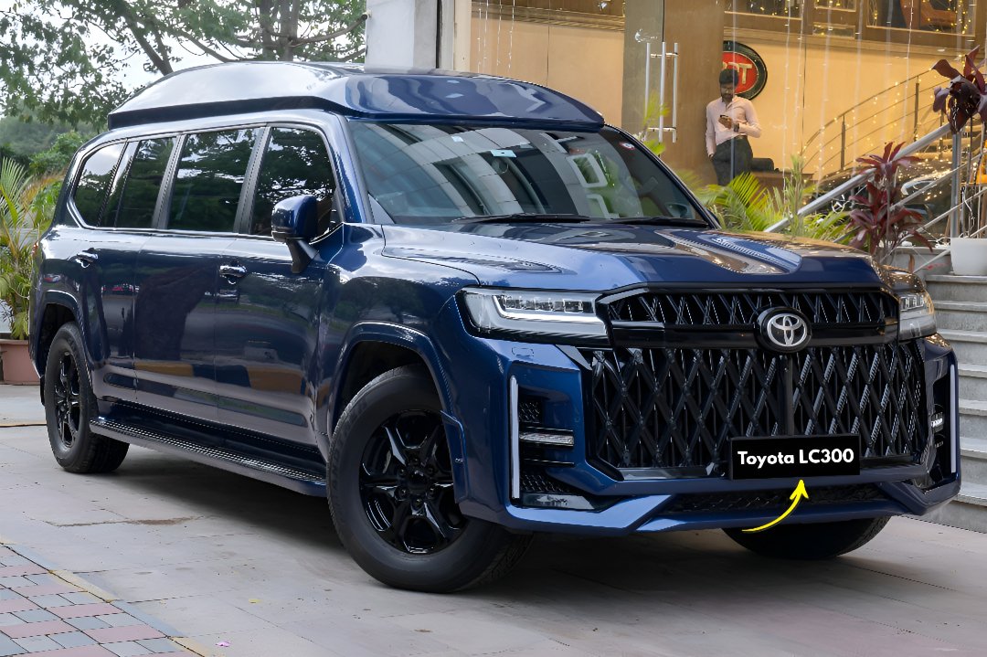 Toyota Land Cruiser LC300 Hybrid image